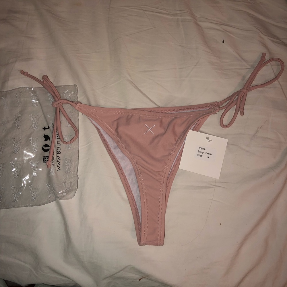 Boutine LA beachy bottoms